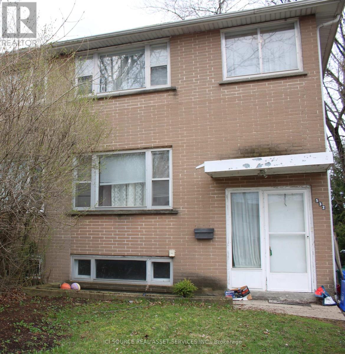 532 Appleby Line, Burlington, Ontario  L7L 2Y3 - Photo 2 - W13070442