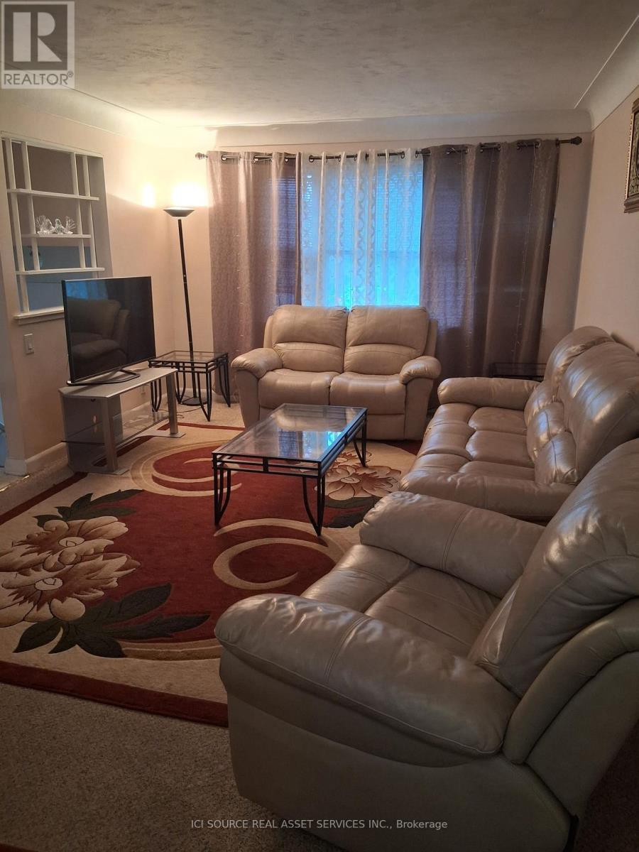 532 Appleby Line, Burlington, Ontario  L7L 2Y3 - Photo 6 - W13070442