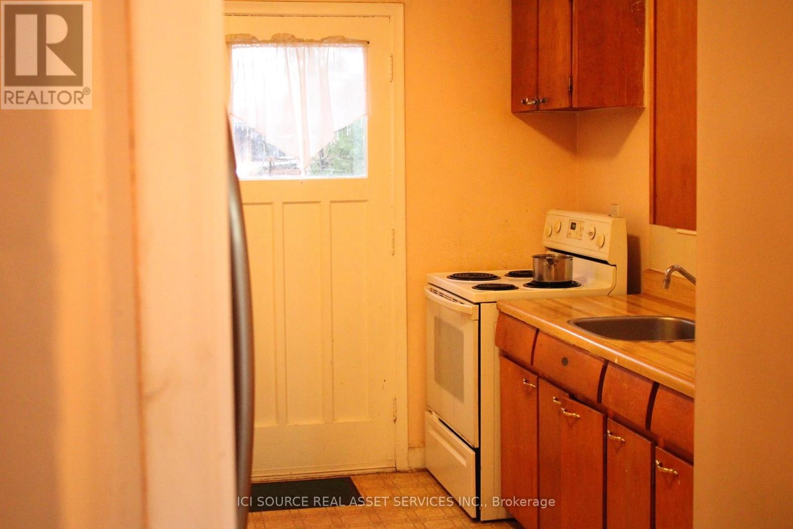 532 Appleby Line, Burlington, Ontario  L7L 2Y3 - Photo 7 - W13070442