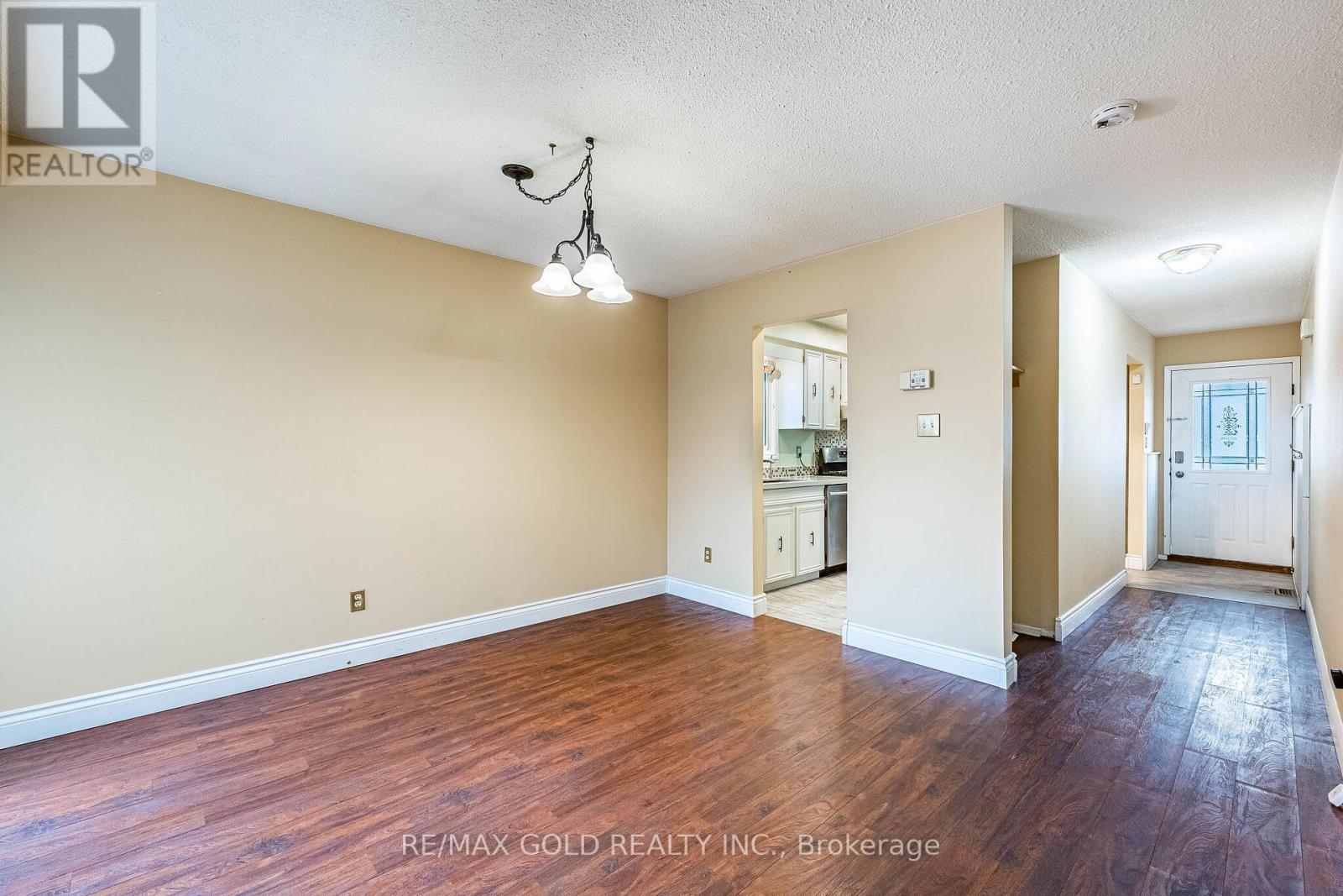 41 Simmons Boulevard, Brampton, Ontario  L6V 3W5 - Photo 14 - W13070486