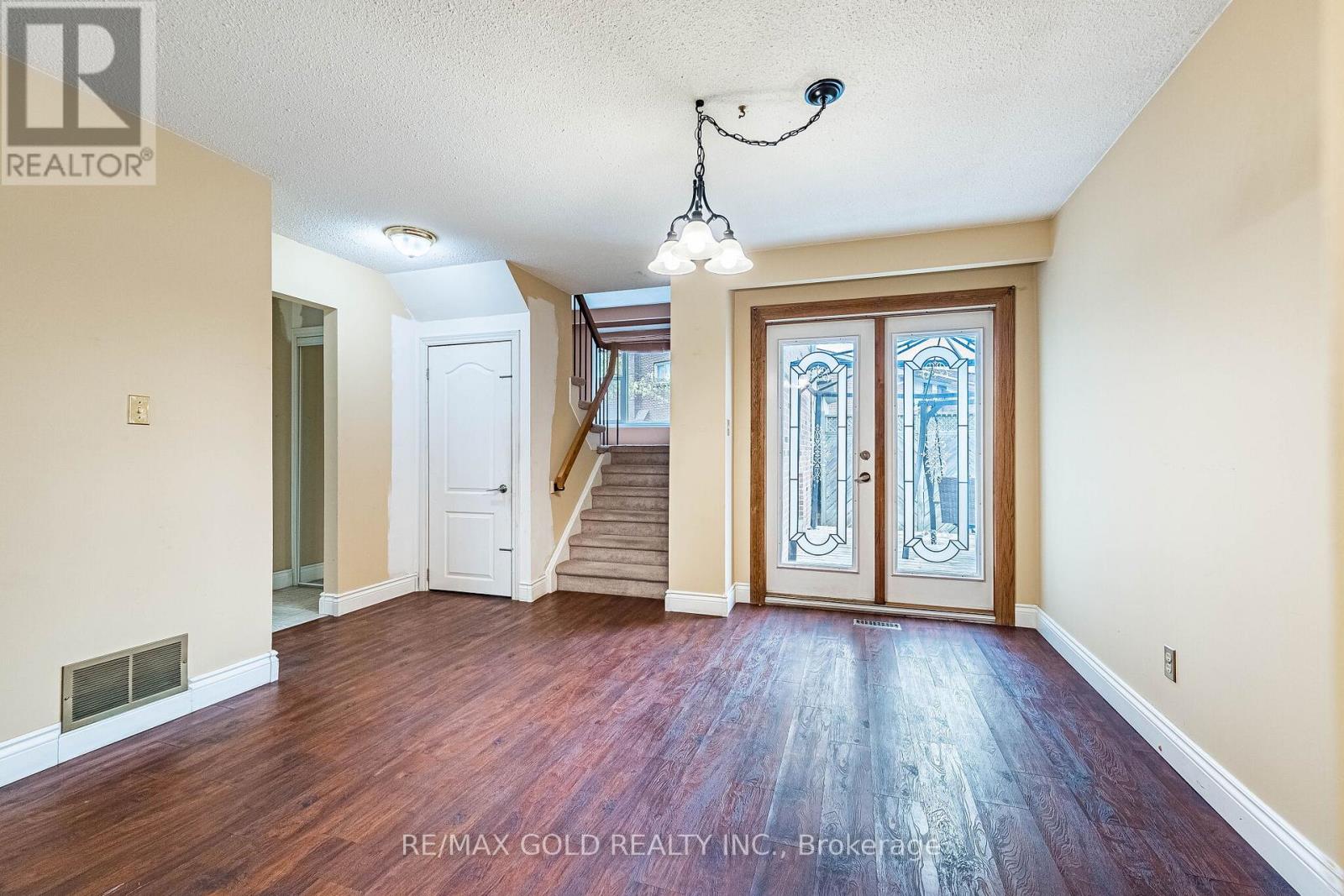 41 Simmons Boulevard, Brampton, Ontario  L6V 3W5 - Photo 15 - W13070486