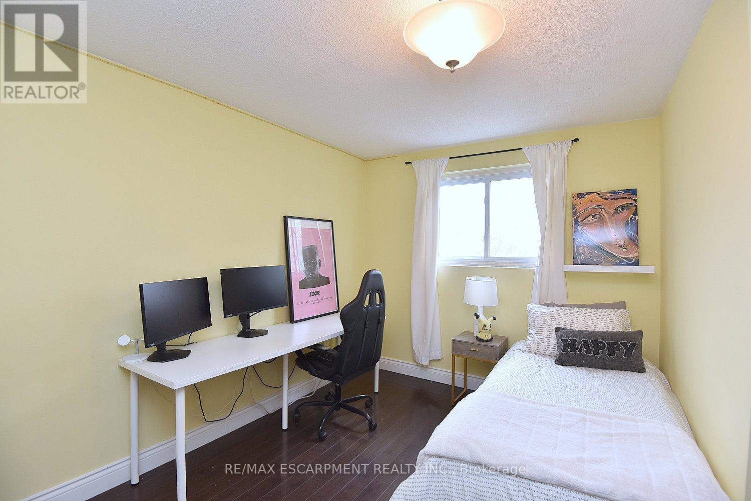 1 - 477 Woodview Road, Burlington, Ontario  L7N 2Z9 - Photo 25 - W13070536