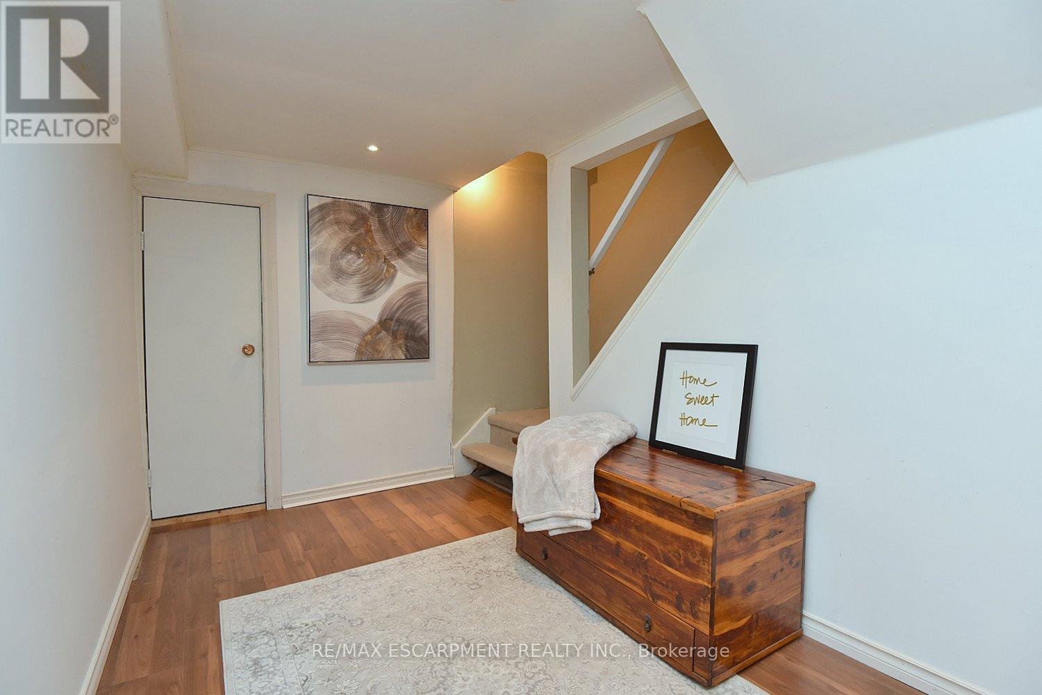 1 - 477 Woodview Road, Burlington, Ontario  L7N 2Z9 - Photo 28 - W13070536