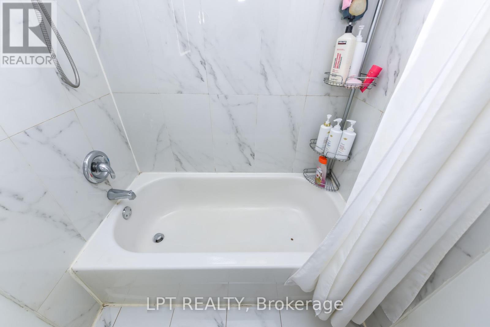 7101 Codlin Avenue, Mississauga, Ontario  L4T 2M3 - Photo 27 - W13070578