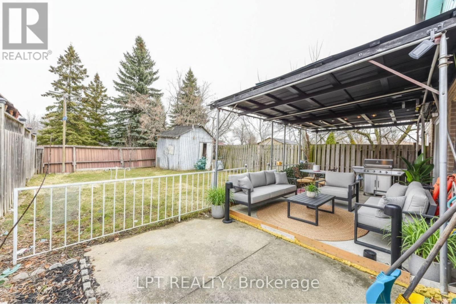 7101 Codlin Avenue, Mississauga, Ontario  L4T 2M3 - Photo 30 - W13070578