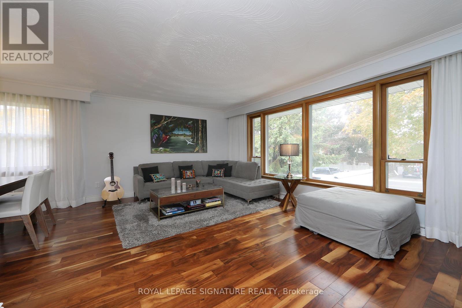3 Keywell Court, Toronto, Ontario  M8Y 1S5 - Photo 3 - W13070598