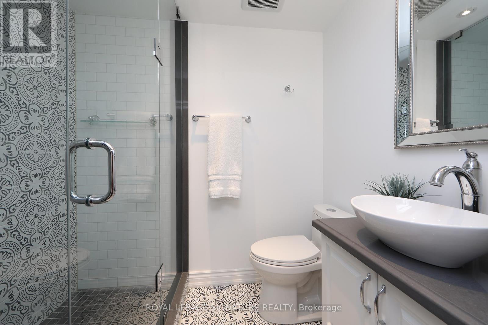 3 Keywell Court, Toronto, Ontario  M8Y 1S5 - Photo 34 - W13070598