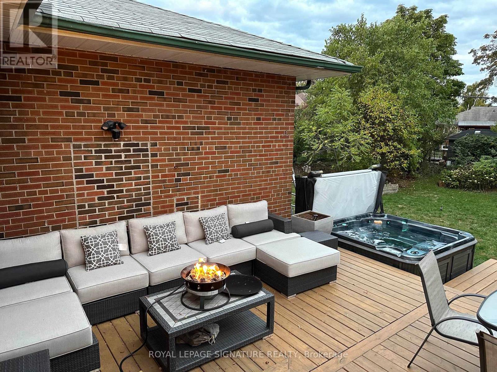 3 Keywell Court, Toronto, Ontario  M8Y 1S5 - Photo 35 - W13070598