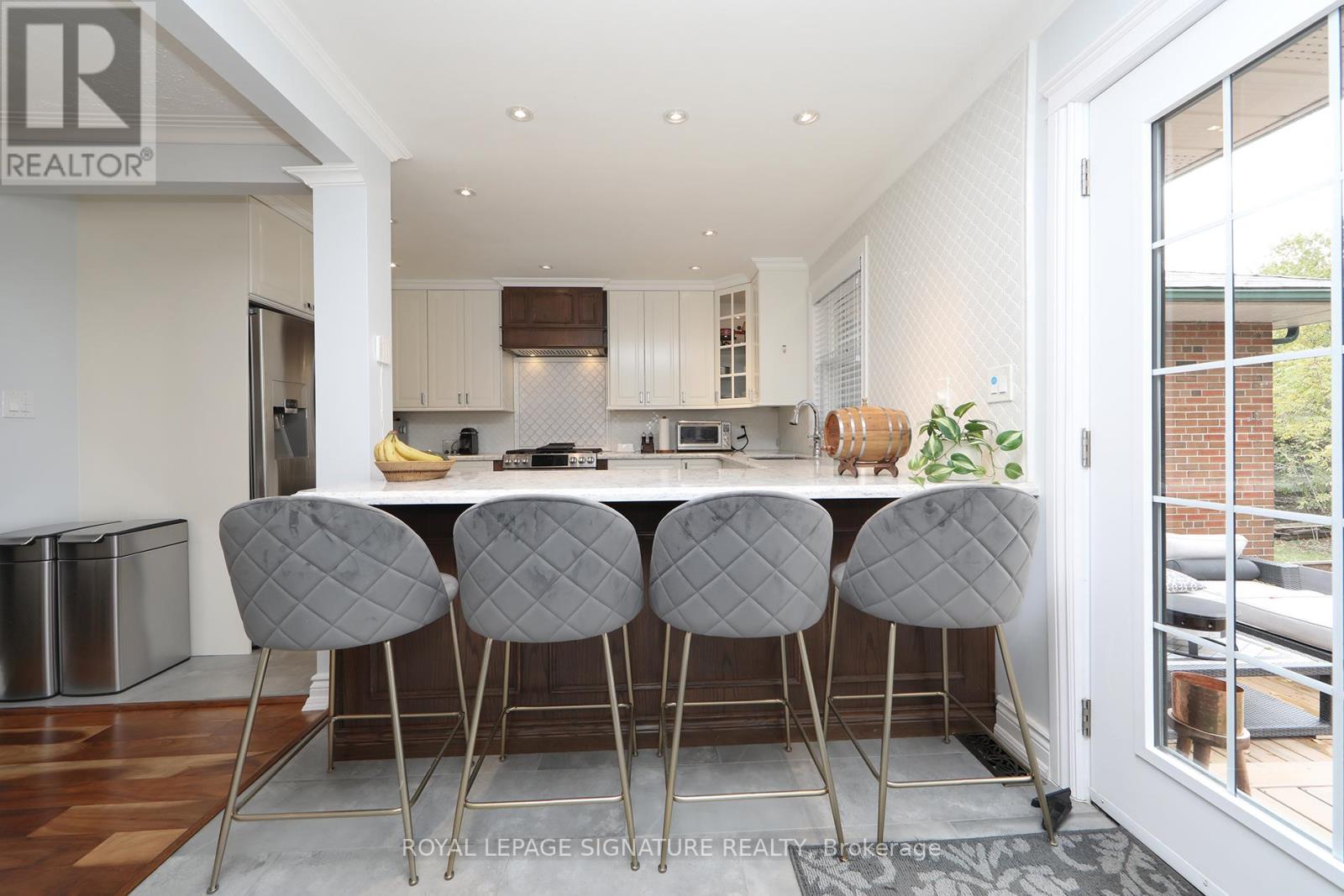 3 Keywell Court, Toronto, Ontario  M8Y 1S5 - Photo 7 - W13070598