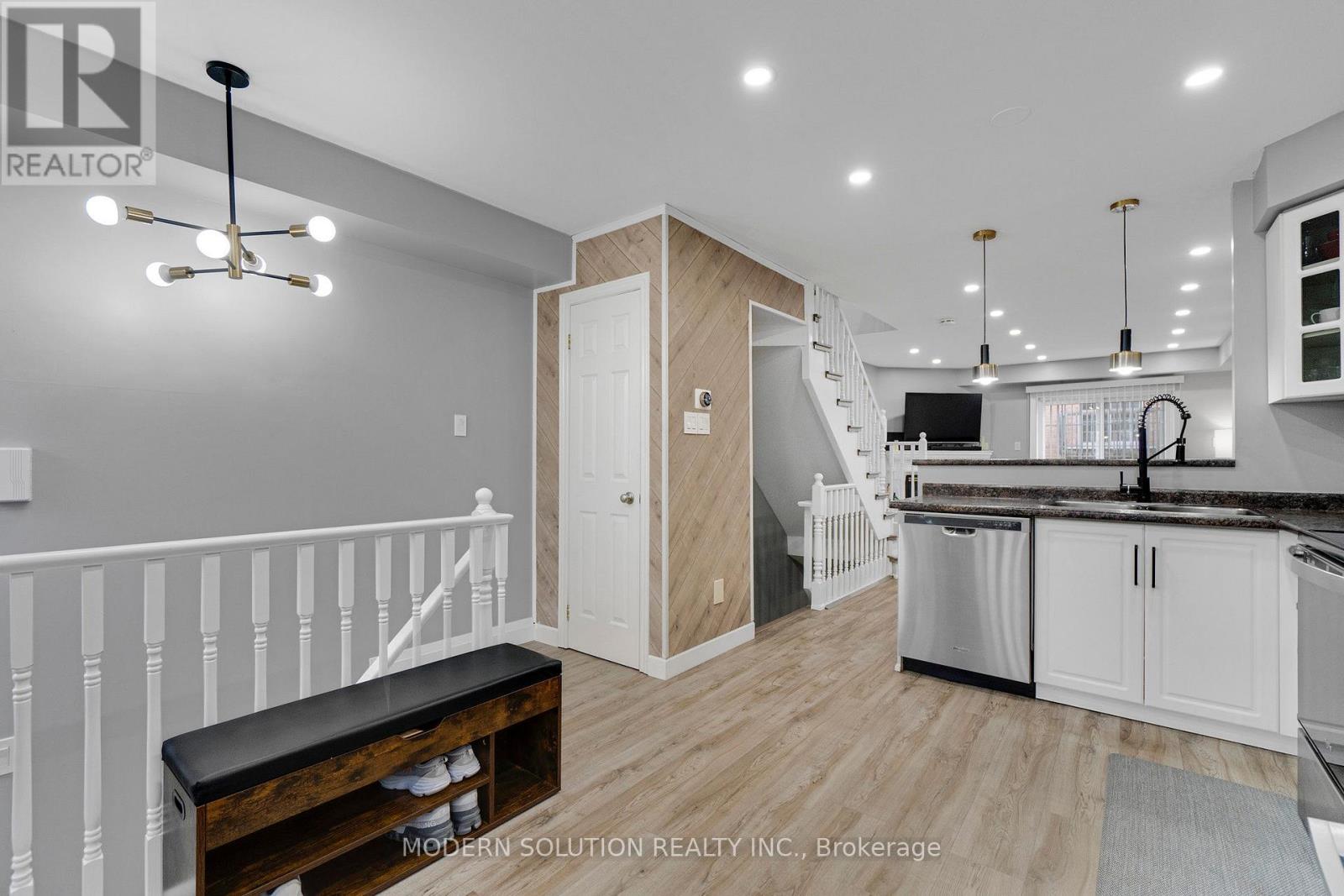 29 - 3480 Upper Middle Road, Burlington, Ontario  L7M 4R7 - Photo 3 - W13070652