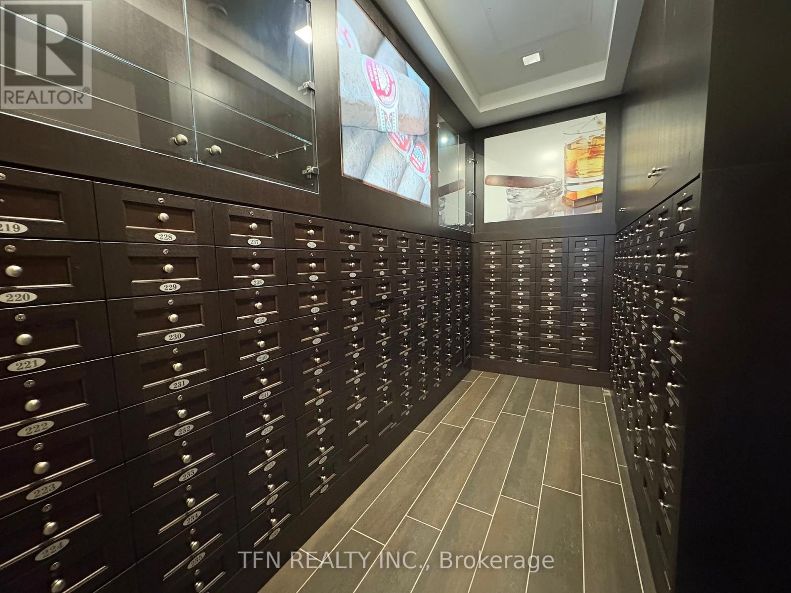 4703 - 20 Shore Breeze Drive, Toronto, Ontario  M8V 0C7 - Photo 22 - W13070654