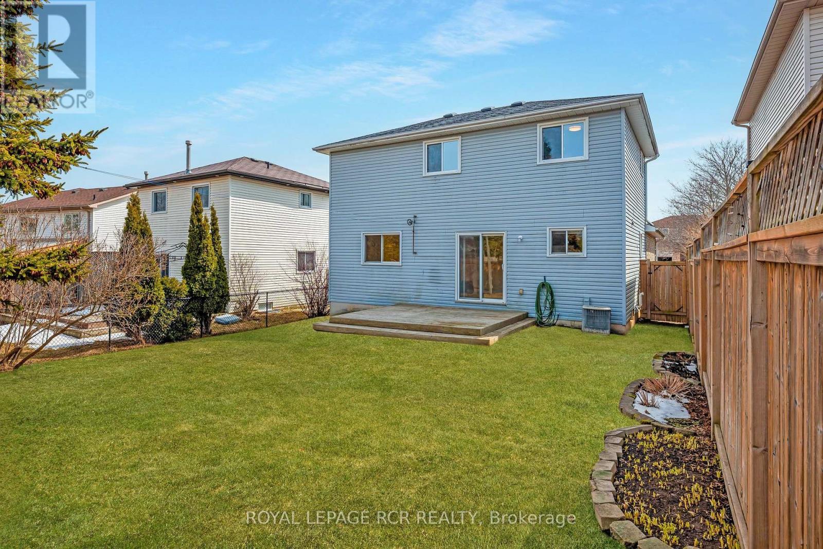 128 Courtney Crescent, Orangeville, Ontario  L9W 4S3 - Photo 29 - W12928124