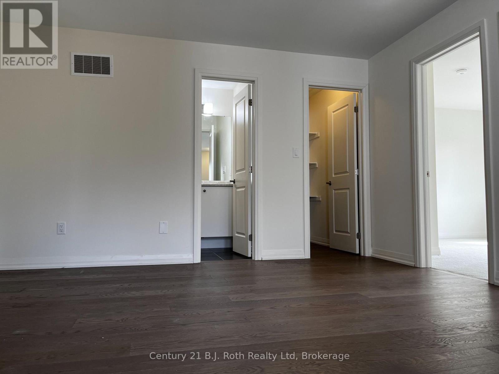 36 Lahey Crescent, Penetanguishene, Ontario  L9M 0W1 - Photo 21 - S12870724