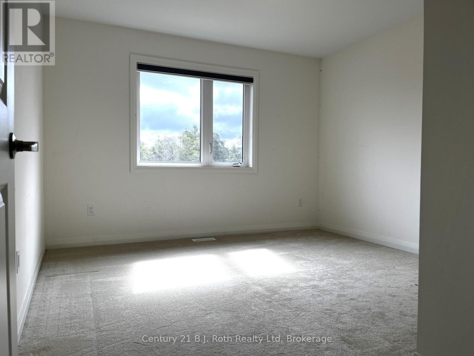 36 Lahey Crescent, Penetanguishene, Ontario  L9M 0W1 - Photo 25 - S12870724