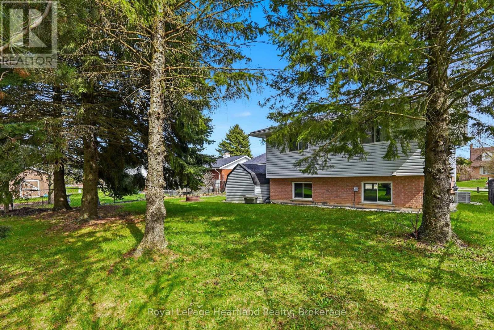 331 Sligo Road E, Wellington North, Ontario  N0G 2L2 - Photo 26 - X12846900