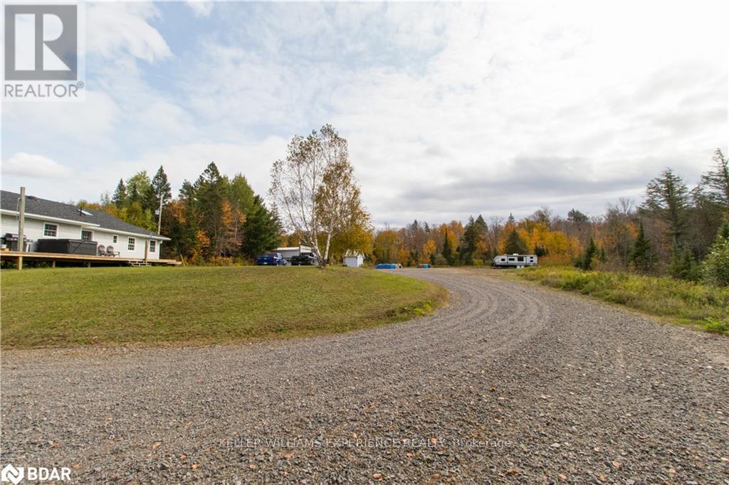 11153 522 Highway, Parry Sound Remote Area, Ontario  P0H 1Y0 - Photo 26 - X13070426