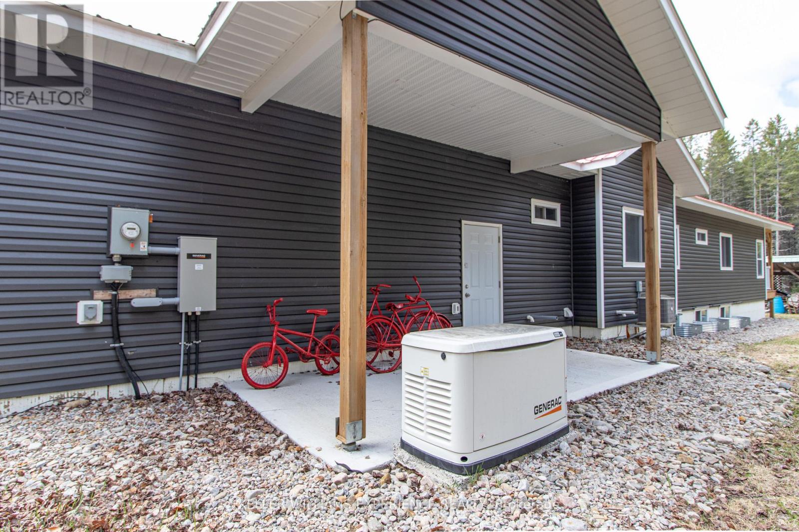 213 Yearley Road, Mcmurrich/monteith, Ontario  P0A 1Y0 - Photo 7 - X13070520