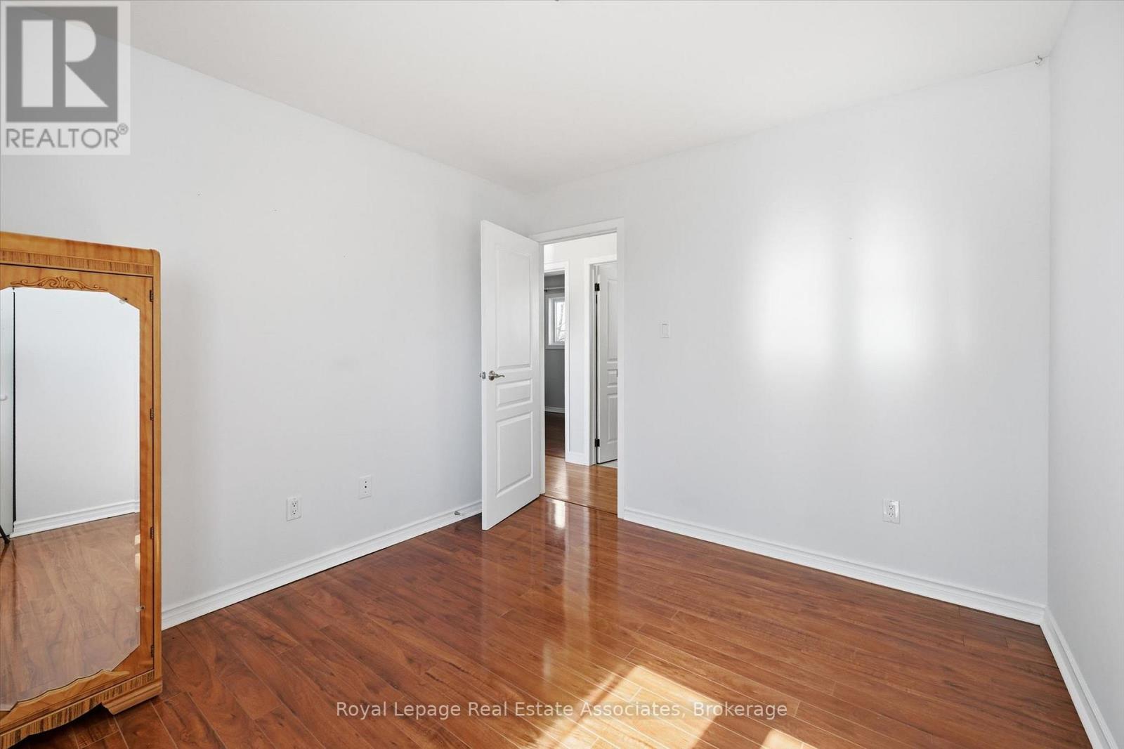 107 Billington Crescent, Hamilton, Ontario  L8T 4R3 - Photo 26 - X13070548