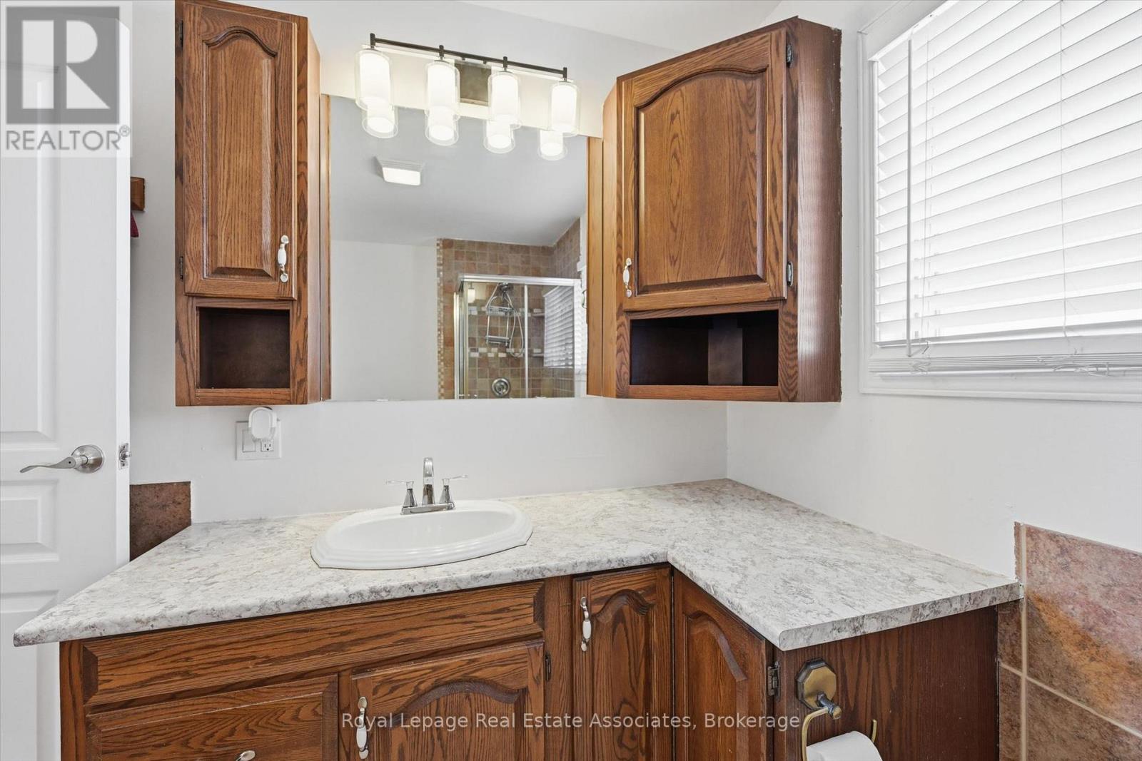 107 Billington Crescent, Hamilton, Ontario  L8T 4R3 - Photo 30 - X13070548