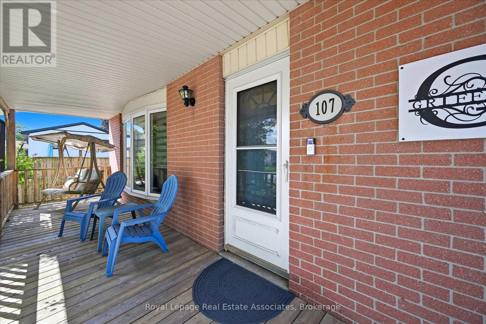 107 Billington Crescent, Hamilton, Ontario  L8T 4R3 - Photo 5 - X13070548