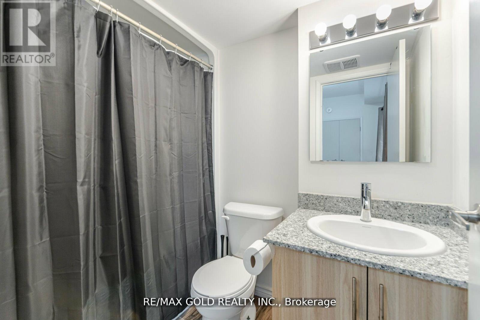 H101 - 275 Larch Street, Waterloo, Ontario  N2L 3R2 - Photo 18 - X13070608