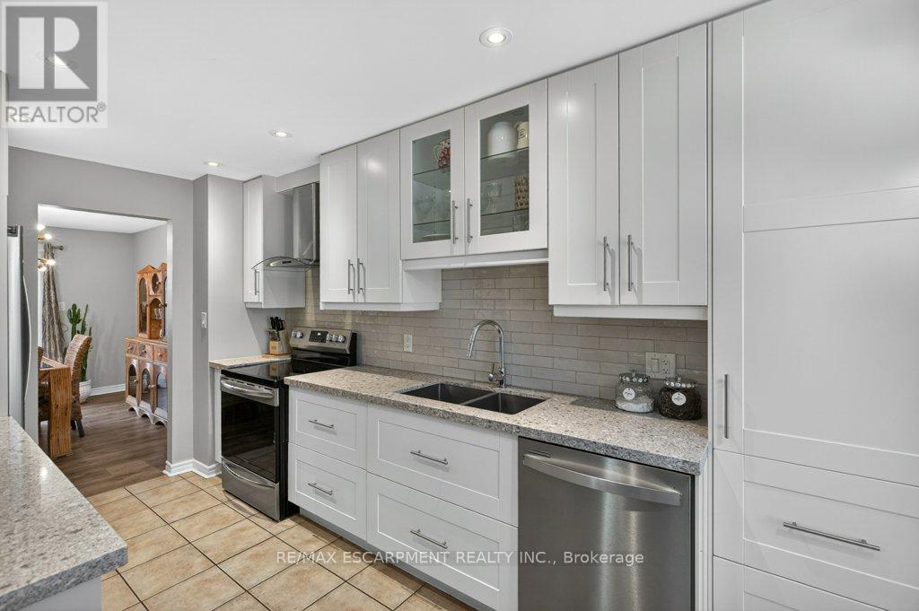 24 Braeheid Avenue, Hamilton, Ontario  L8B 0C5 - Photo 8 - X13070612