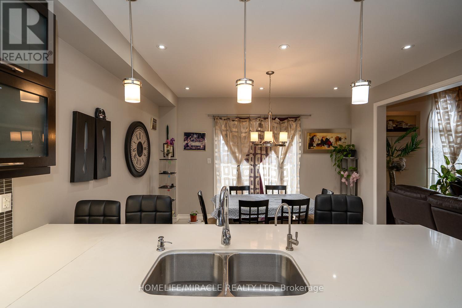 547 Wansbrough Way, Shelburne, Ontario  L9V 2S8 - Photo 8 - X13070670