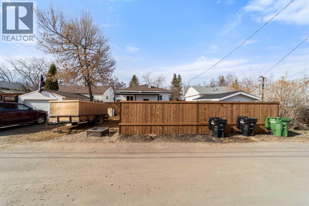 5315 51 Avenue, Camrose, Alberta  T4V 0V8 - Photo 25 - A2306836