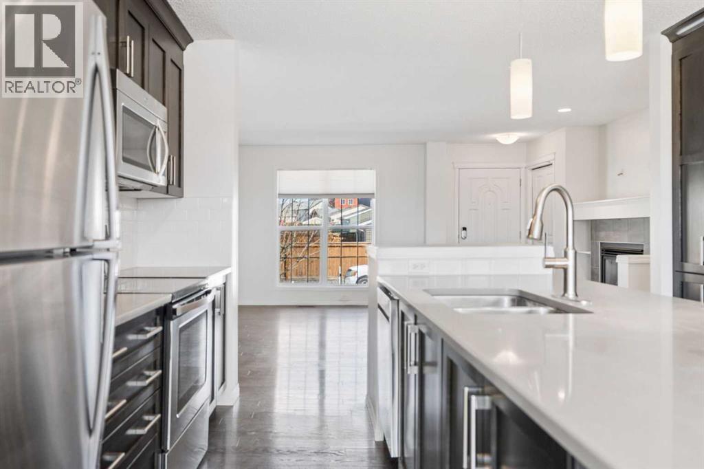 378 Cranford Park Se, Calgary, Alberta  T3M 2C5 - Photo 4 - A2305789