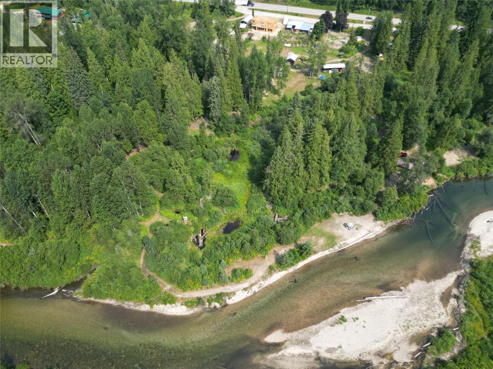5926 Ferguson Frontage Road, Malakwa, British Columbia  V0E 2J0 - Photo 1 - 10372152