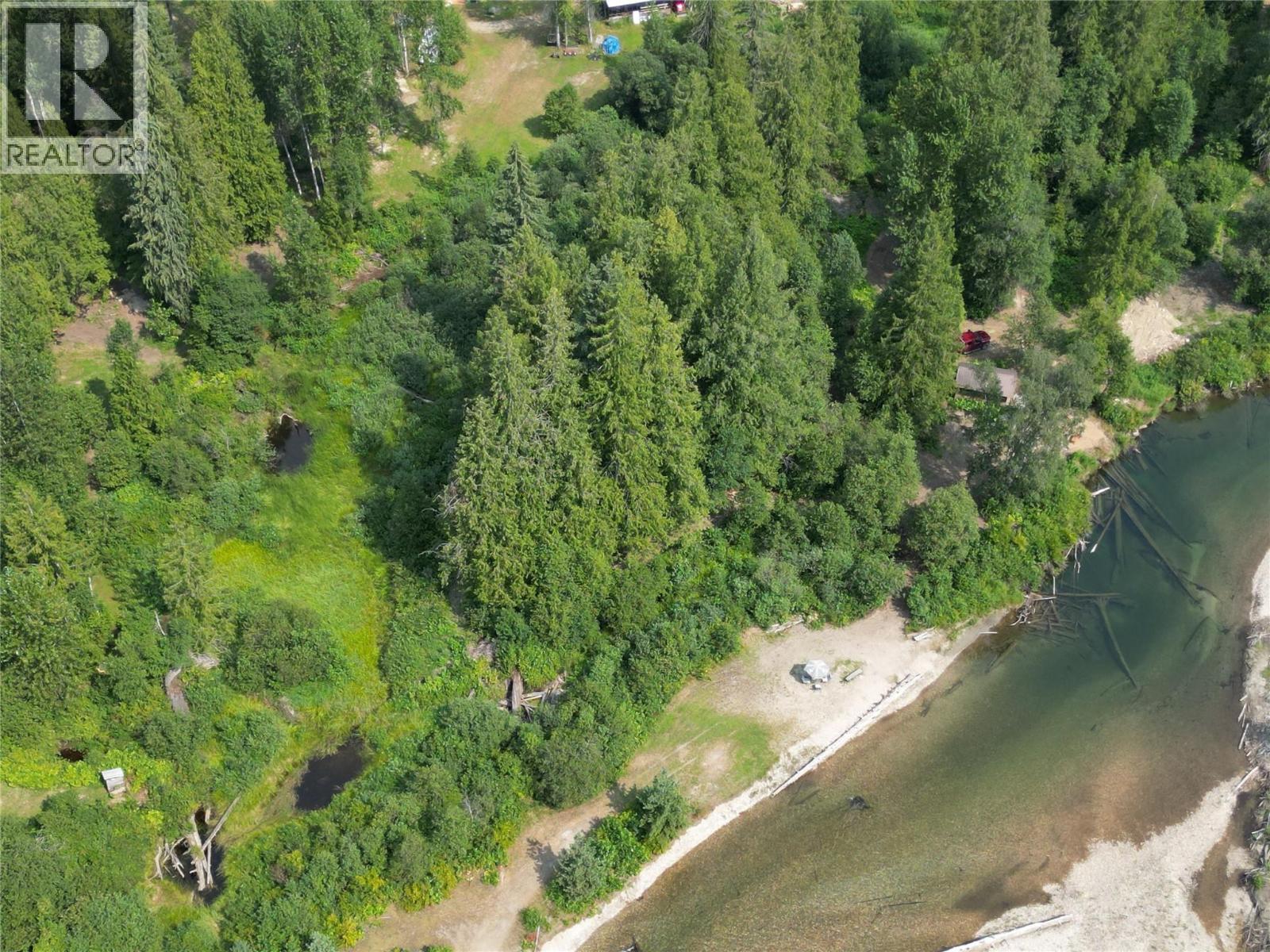 5926 Ferguson Frontage Road, Malakwa, British Columbia  V0E 2J0 - Photo 2 - 10372152