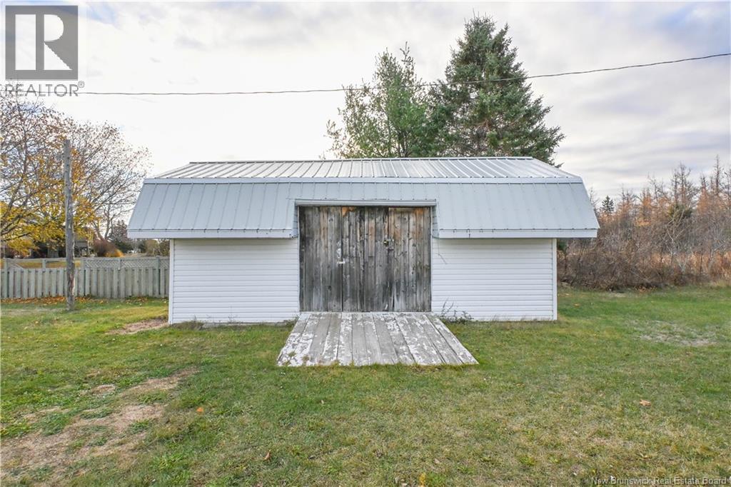 443 Chemin Haut-Shippagan Road, Haut-Shippagan, New Brunswick  E8S 2R7 - Photo 7 - NB138476