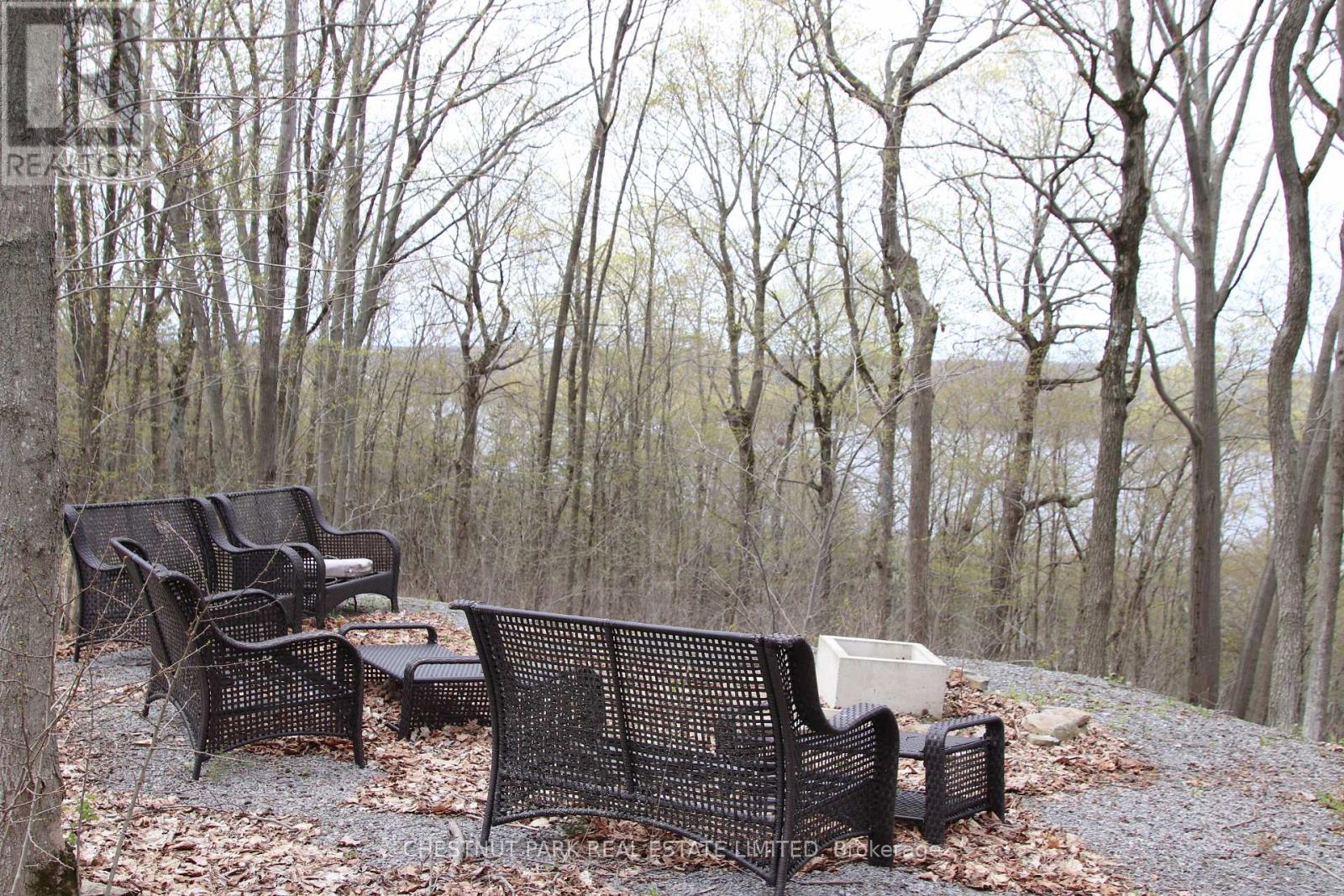 12195 Loyalist Parkway, Prince Edward County, Ontario  K0K 2T0 - Photo 29 - X13070694