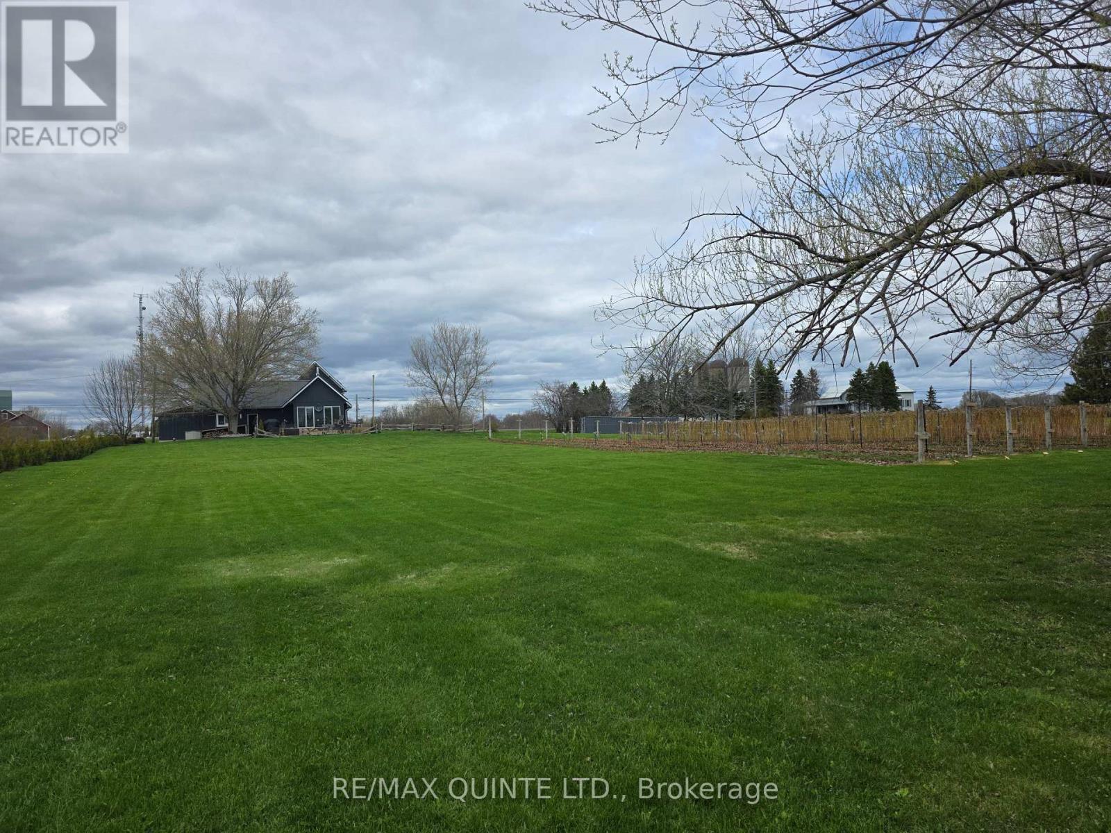 15775 Loyalist Parkway, Prince Edward County, Ontario  K0K 1G0 - Photo 42 - X13070760