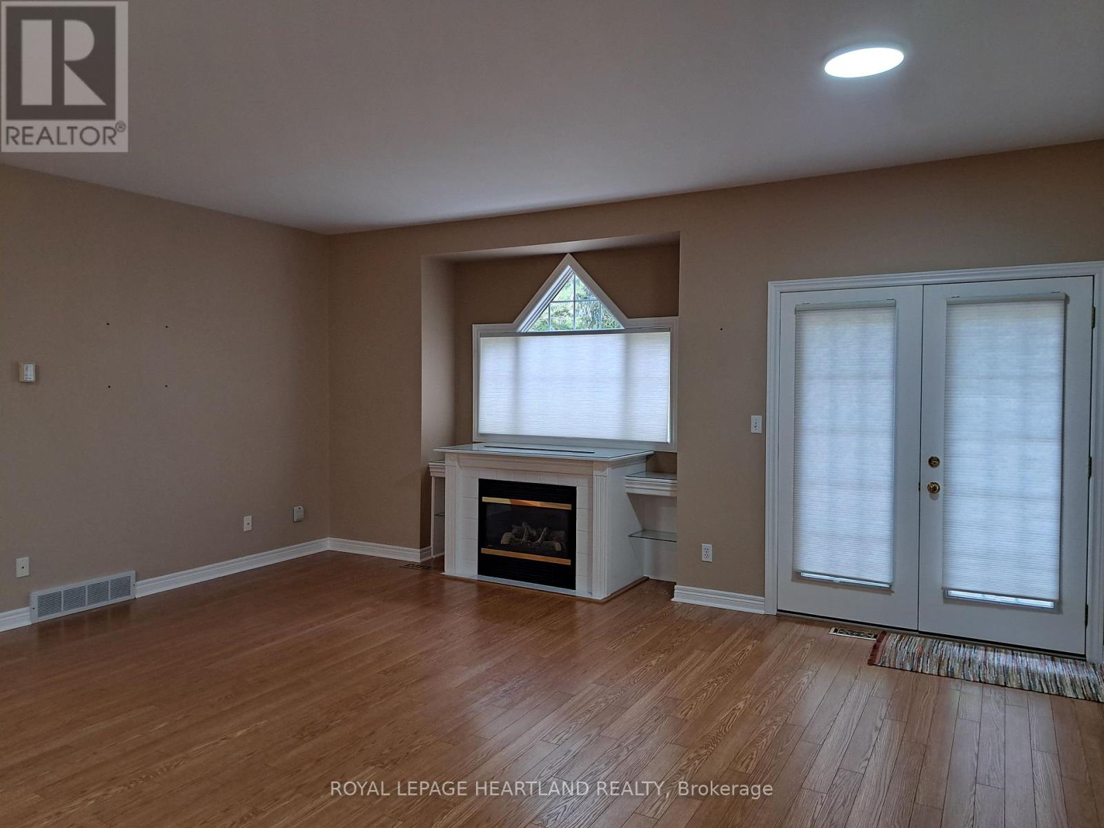 10 Brookside Place, South Huron, Ontario  N0M 1S2 - Photo 10 - X13070828