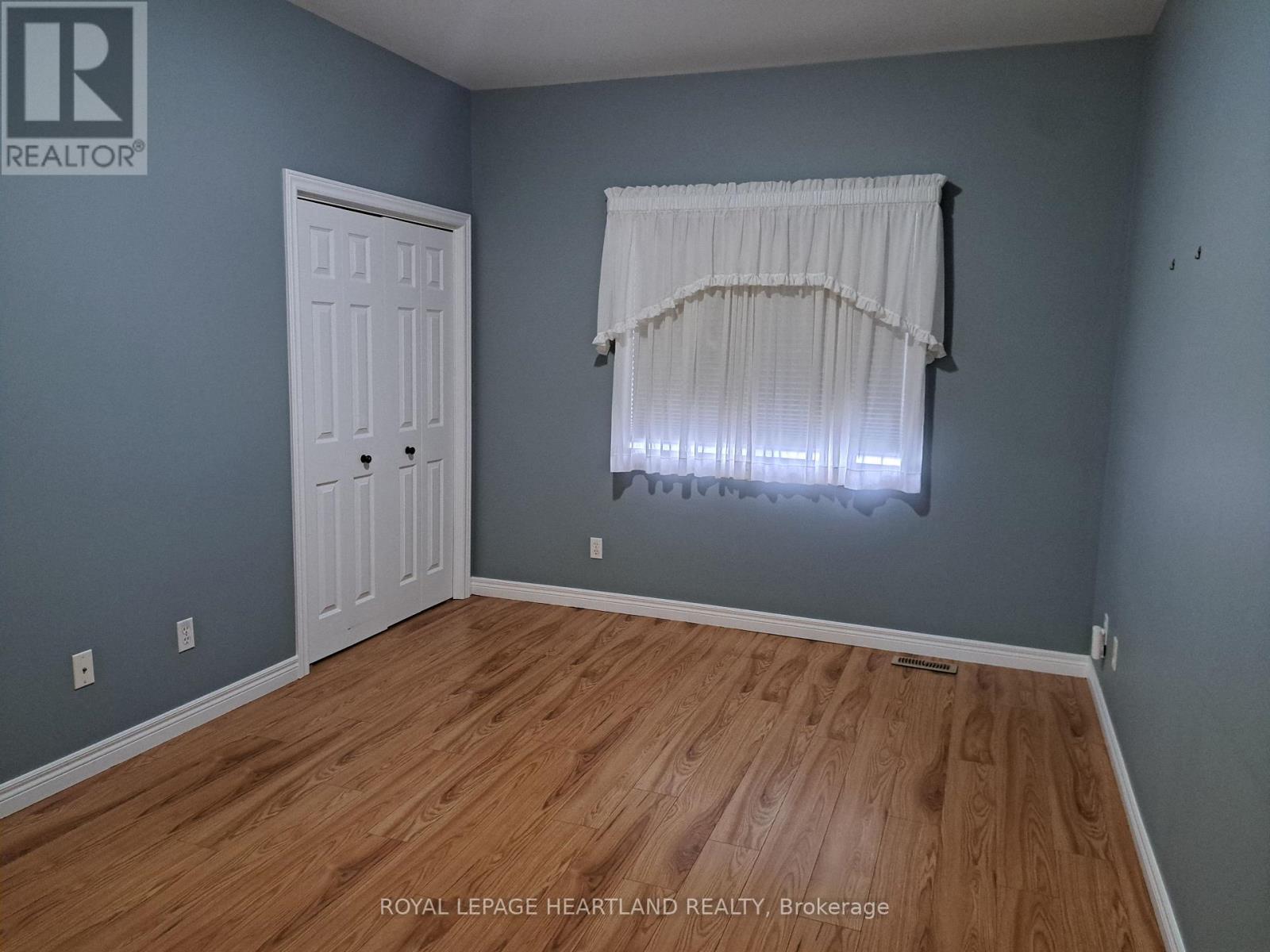 10 Brookside Place, South Huron, Ontario  N0M 1S2 - Photo 17 - X13070828