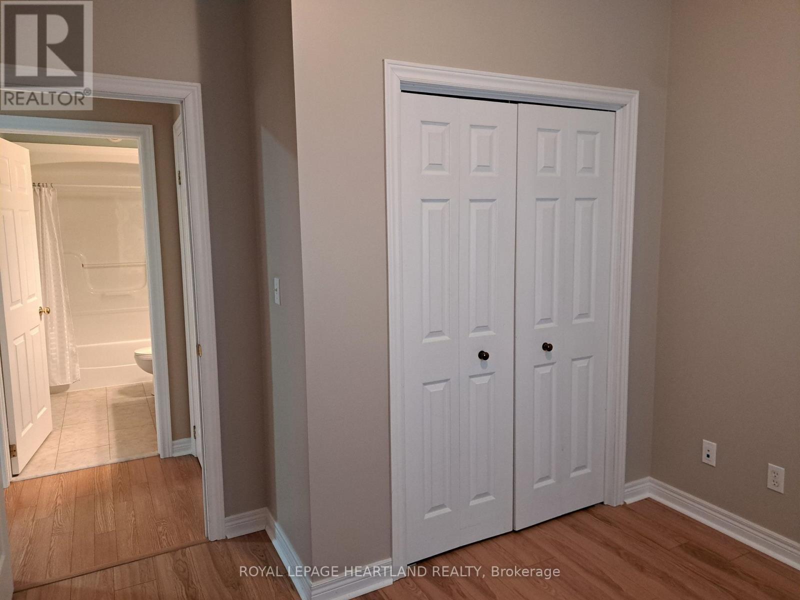 10 Brookside Place, South Huron, Ontario  N0M 1S2 - Photo 21 - X13070828