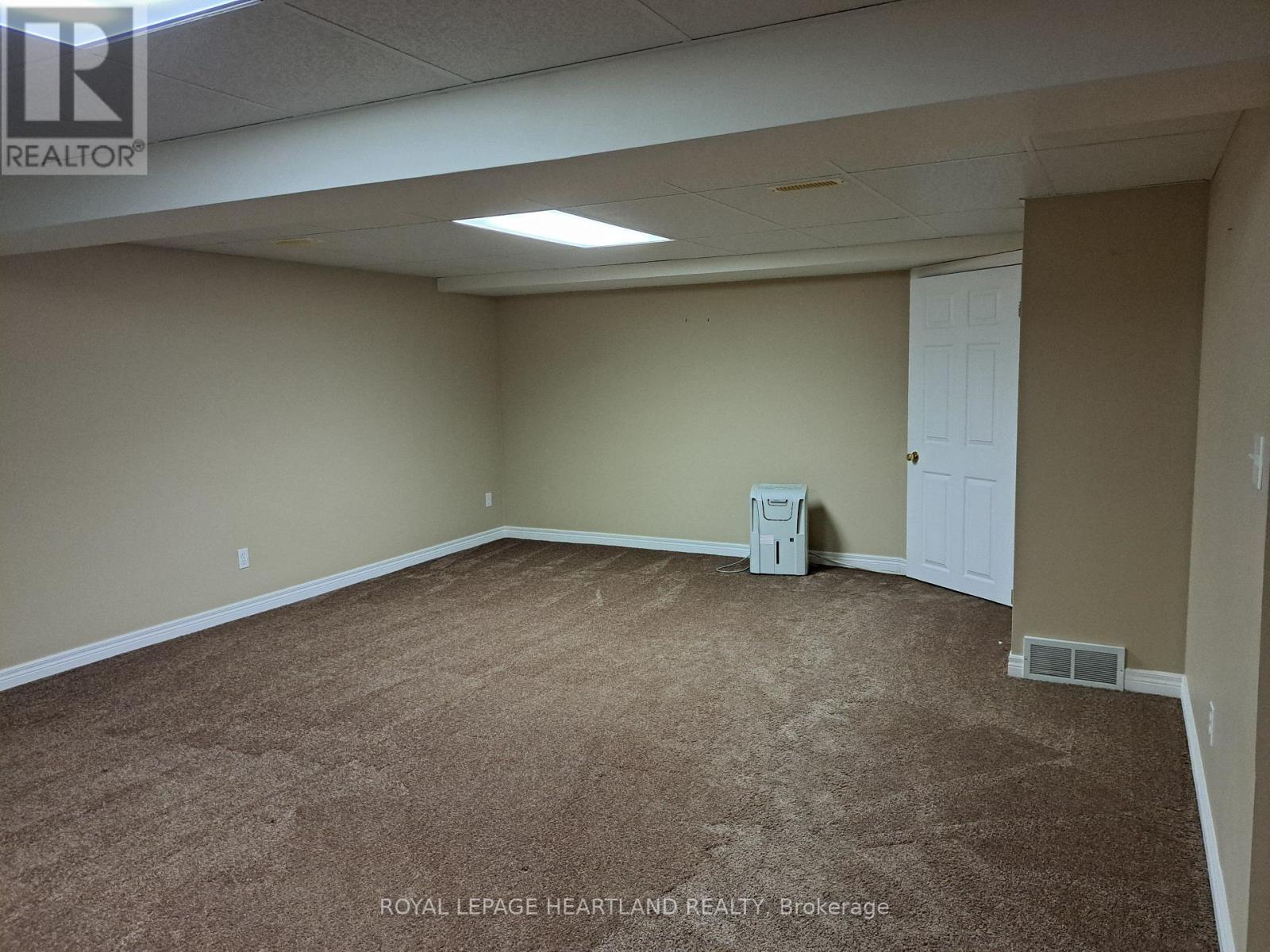 10 Brookside Place, South Huron, Ontario  N0M 1S2 - Photo 25 - X13070828