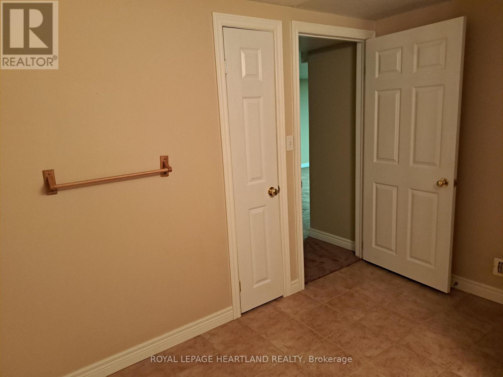 10 Brookside Place, South Huron, Ontario  N0M 1S2 - Photo 32 - X13070828