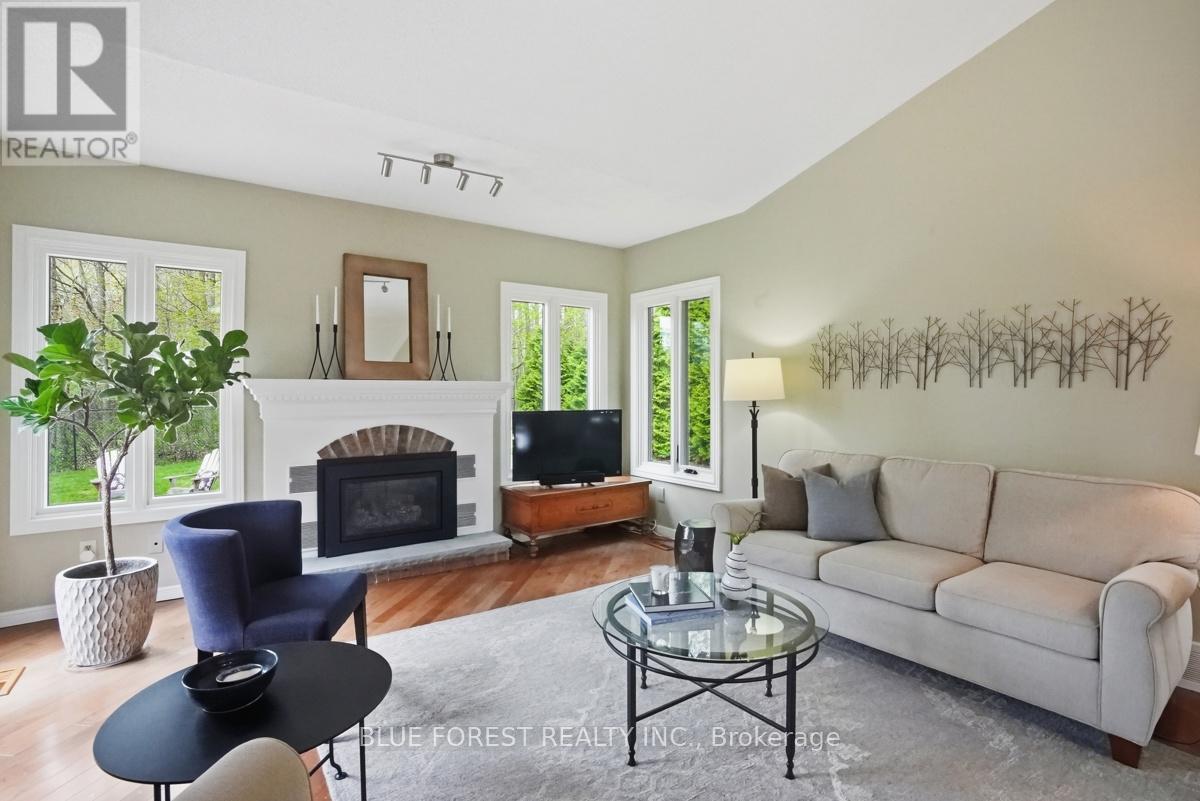 1311 Aldersbrook Road, London North, Ontario  N6G 3J1 - Photo 10 - X13070832