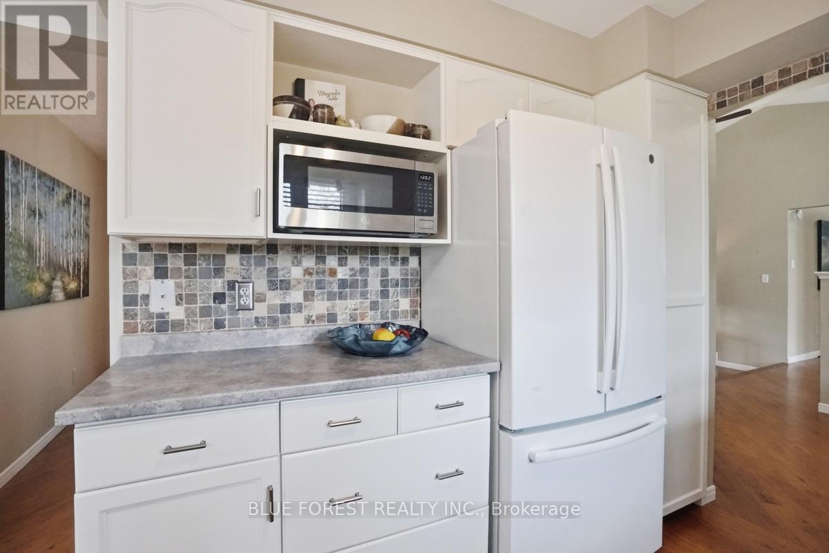 1311 Aldersbrook Road, London North, Ontario  N6G 3J1 - Photo 16 - X13070832