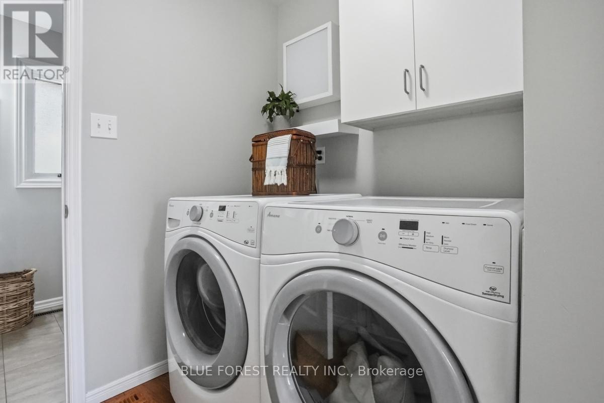 1311 Aldersbrook Road, London North, Ontario  N6G 3J1 - Photo 19 - X13070832