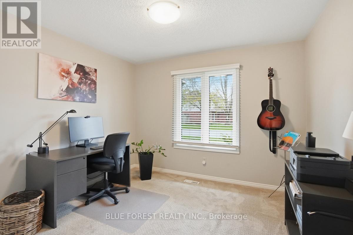 1311 Aldersbrook Road, London North, Ontario  N6G 3J1 - Photo 27 - X13070832