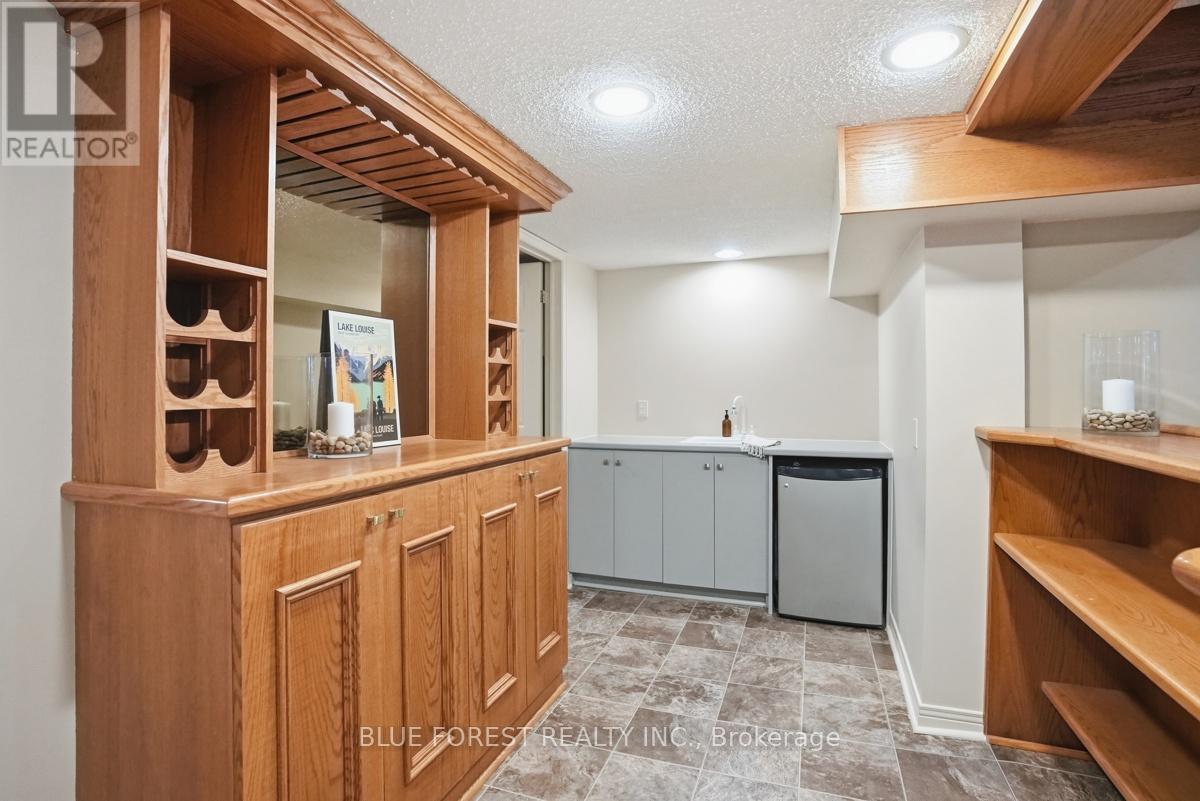 1311 Aldersbrook Road, London North, Ontario  N6G 3J1 - Photo 31 - X13070832