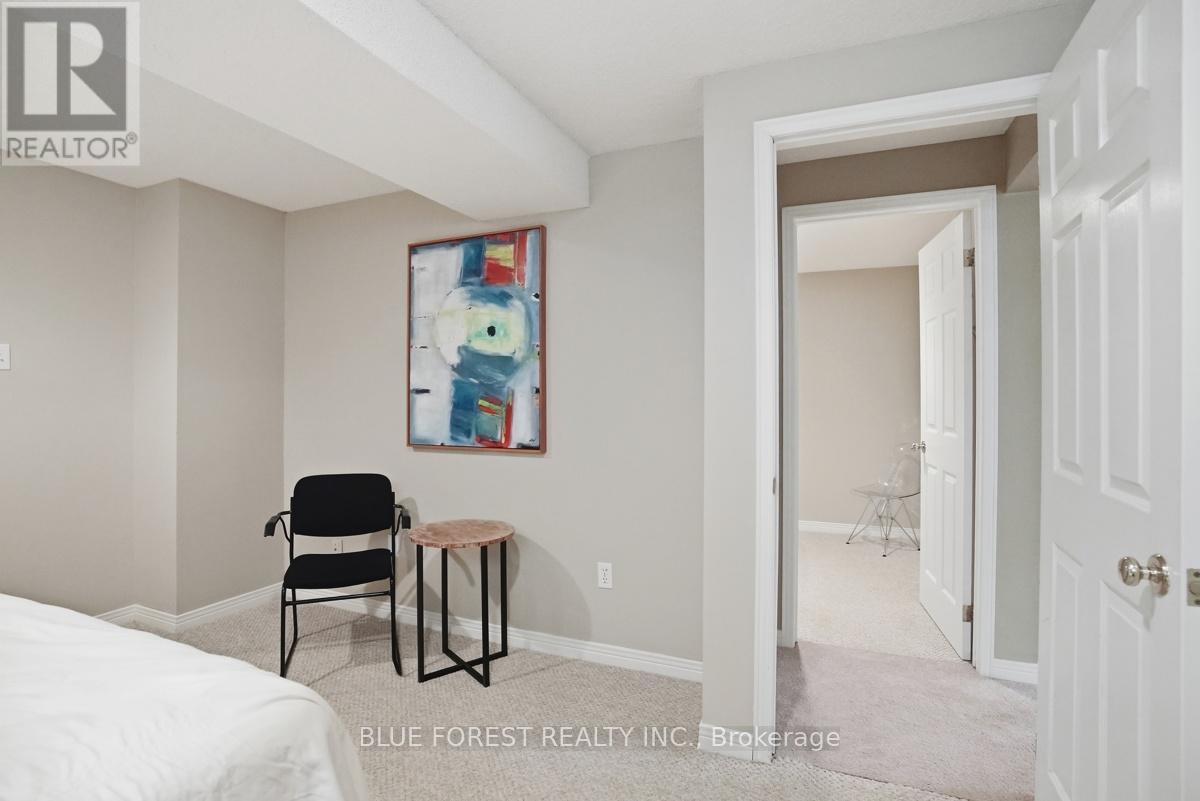 1311 Aldersbrook Road, London North, Ontario  N6G 3J1 - Photo 36 - X13070832