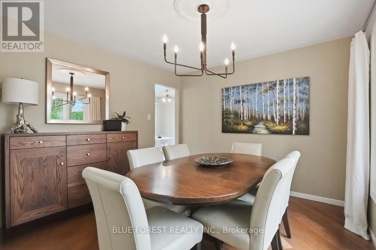 1311 Aldersbrook Road, London North, Ontario  N6G 3J1 - Photo 8 - X13070832