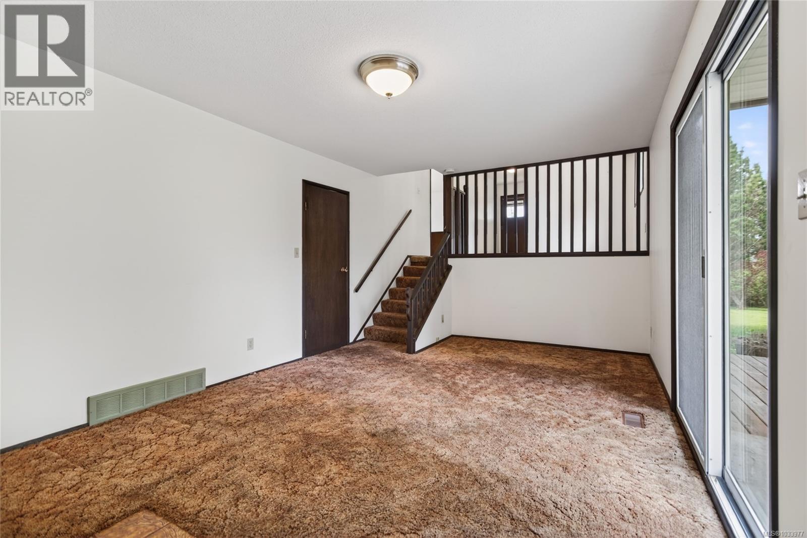 645 Summit Pl, Comox, British Columbia  V9M 3H2 - Photo 19 - 1033977