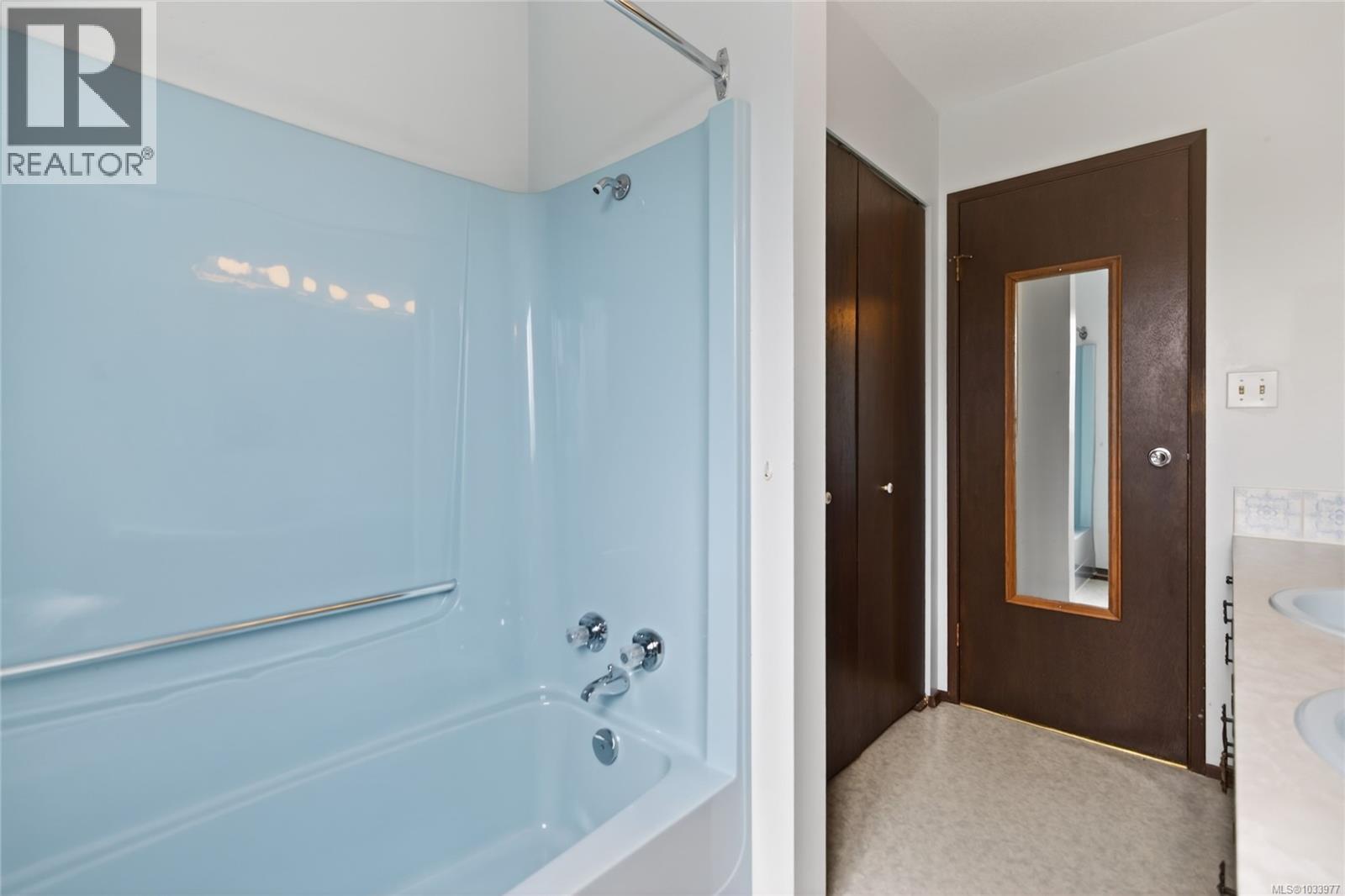 645 Summit Pl, Comox, British Columbia  V9M 3H2 - Photo 39 - 1033977