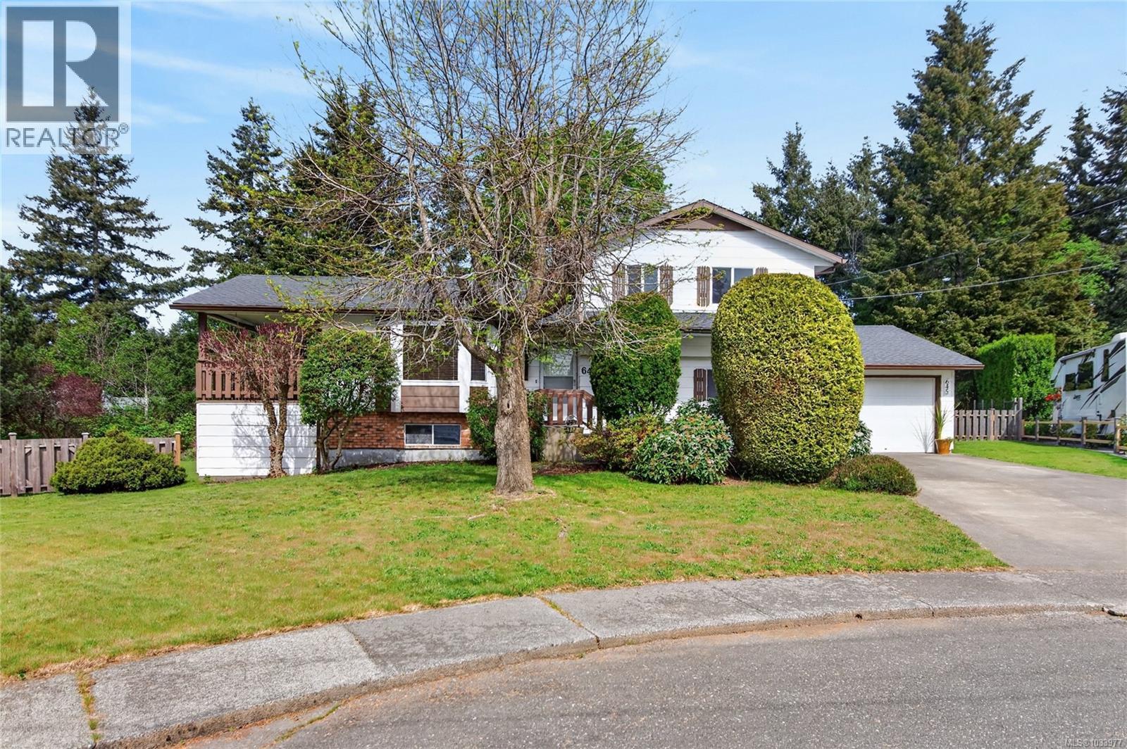 645 Summit Pl, Comox, British Columbia  V9M 3H2 - Photo 49 - 1033977