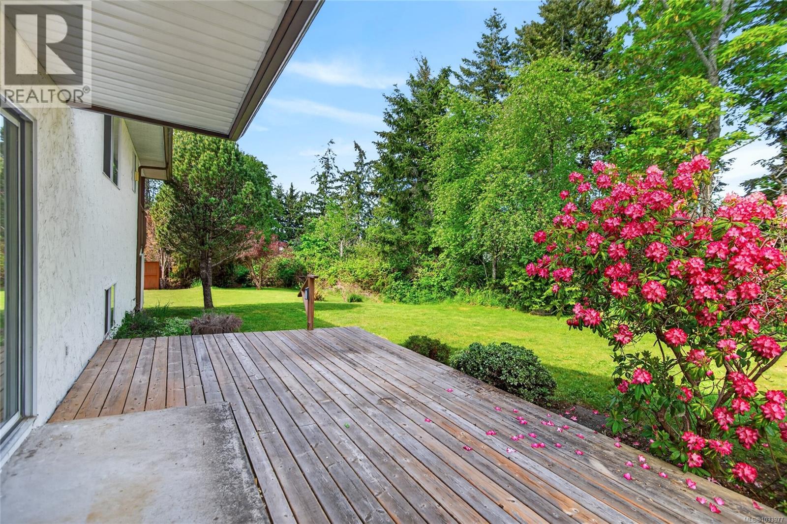 645 Summit Pl, Comox, British Columbia  V9M 3H2 - Photo 58 - 1033977